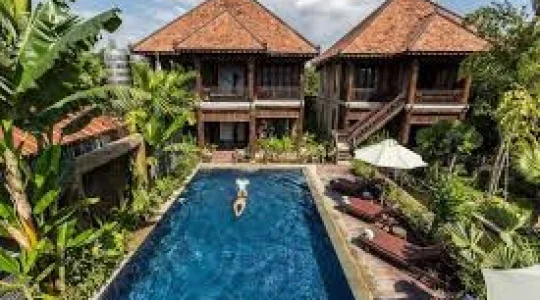 Jaya Wooden Villa